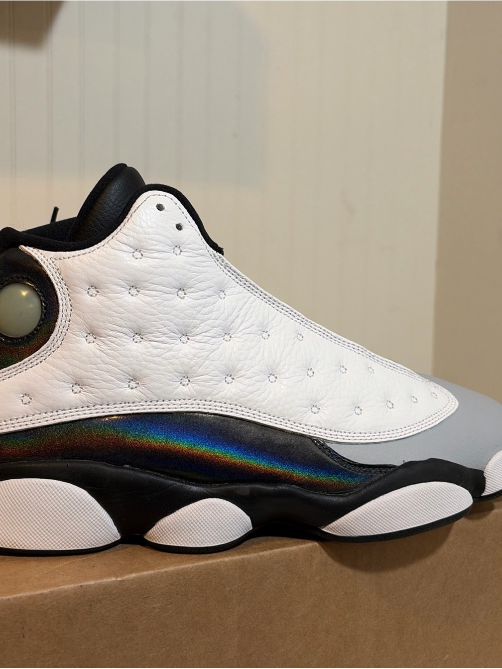 Men’s Jordan 13 Retro Barons. Size 11    2014 Release. Brand New No Box!!!